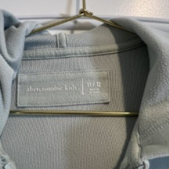 Abercrombie Kids Light Green Zip Up - Picture 3 of 3